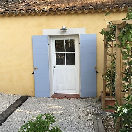 Charmant Studio Brignoles Exterior foto